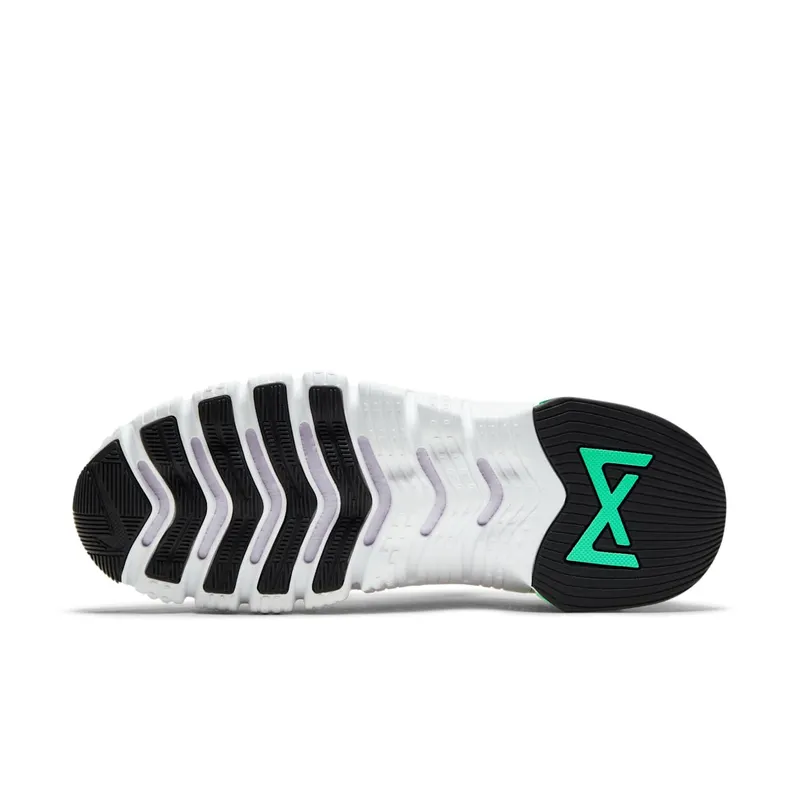 Nike Free Metcon 4 Training Shoe for Women White (CZ0596-135)