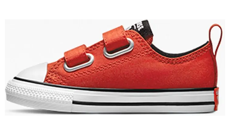converse-chuck-taylor-all-star A01870C