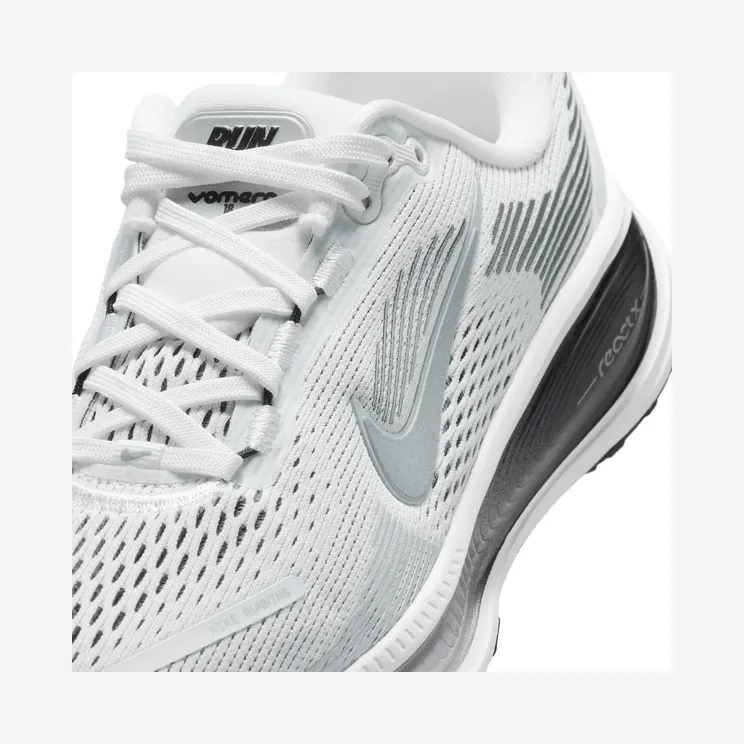 nike-vomero-18 IO9501-100