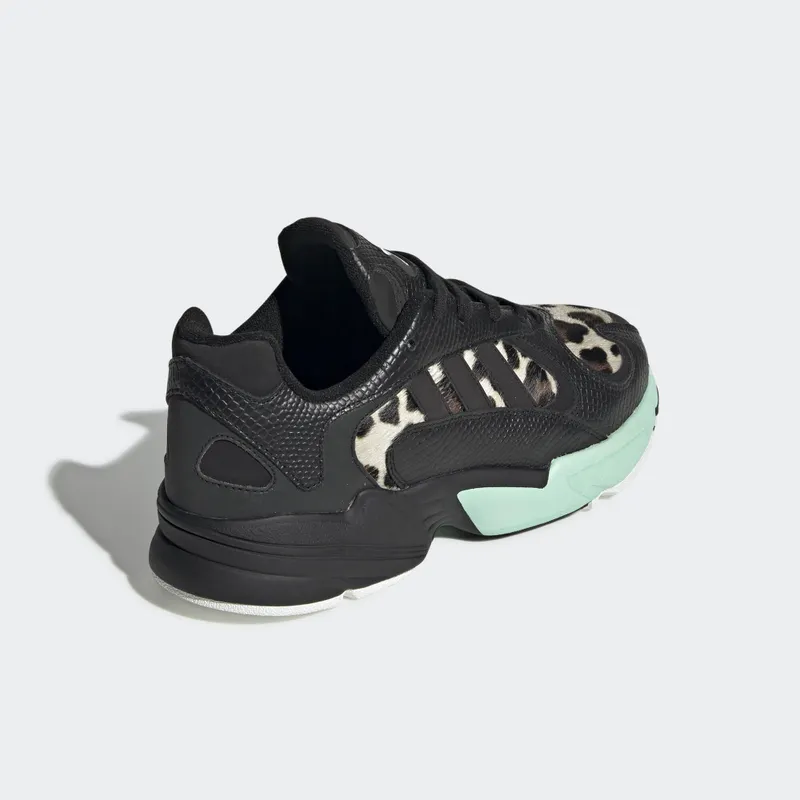 Adidas Yung-1 Core Black / Core Black / Core Black (FV6448)