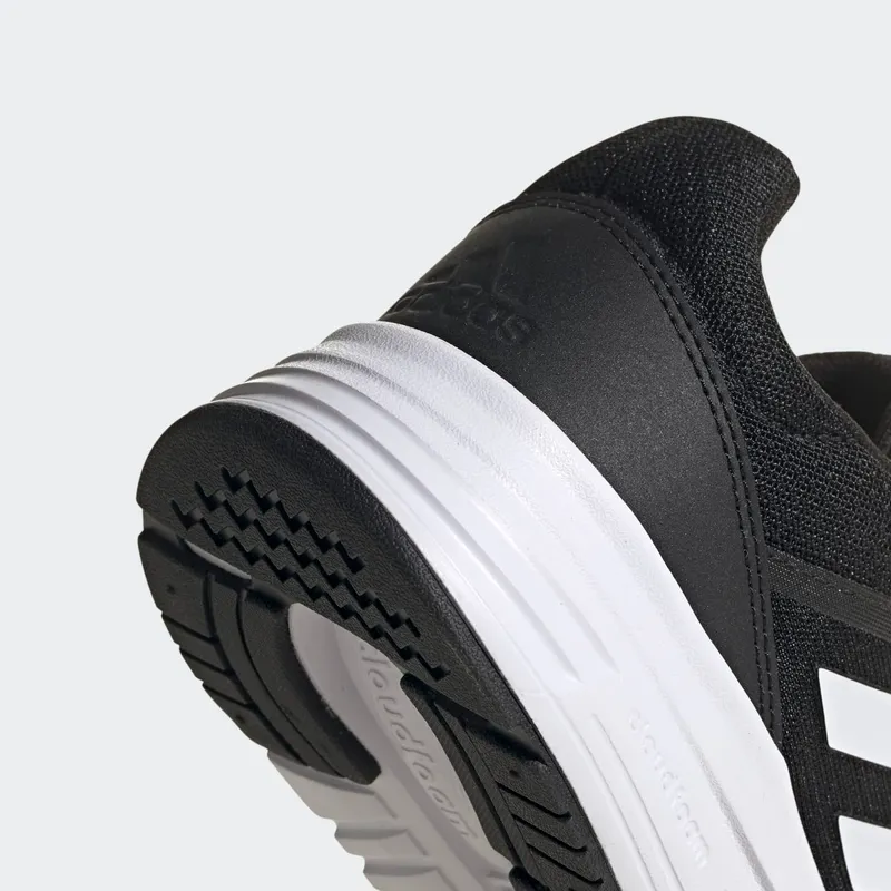 Adidas Galaxy 5 Core Black / Cloud White / Cloud White (FW5717)