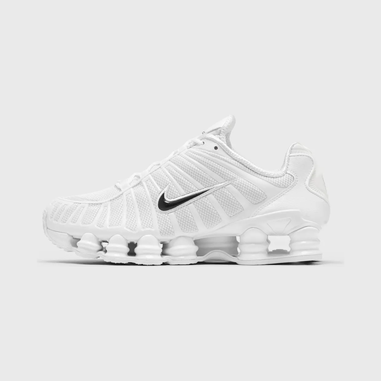 nike-shox IR5276100