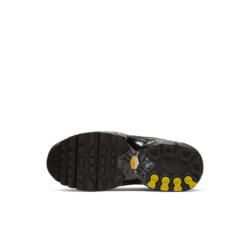 Nike Air Max Plus Younger Kids’ Black (CD0610-001)