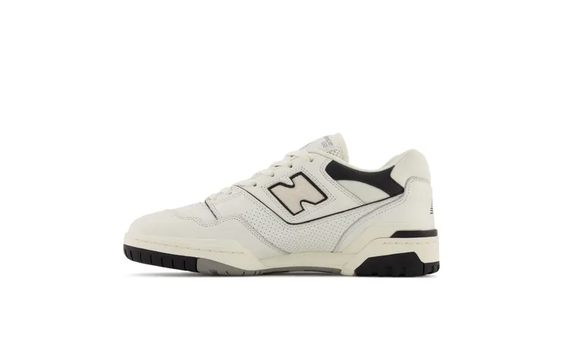 New Balance 550 “Cream Black”: de crème-550 die overal onder past (2)