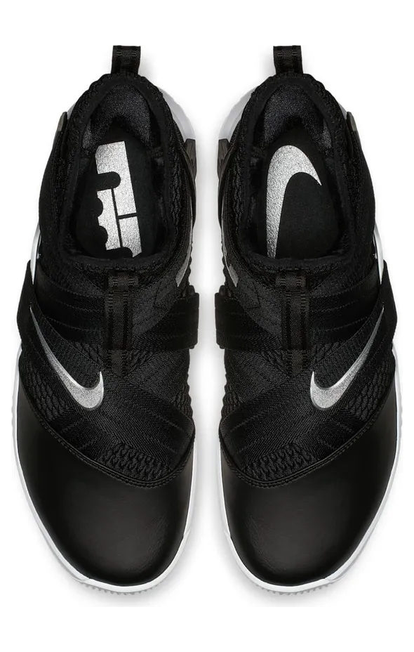 nike-lebron-soldier-12 AT3872-001