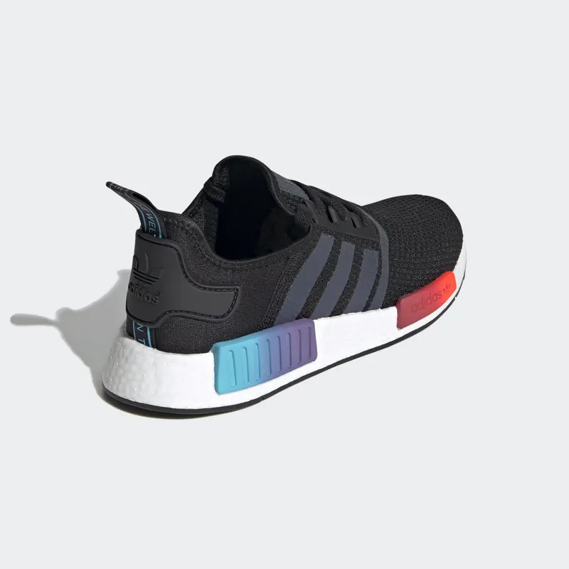 adidas NMD R1 Gradient Core Black/Core Black/Boost Black (FW4365)