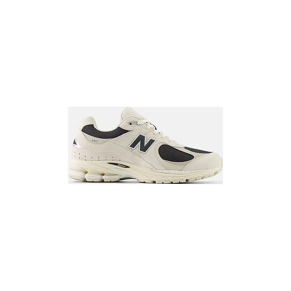 New Balance 2002R “Arid Stone Black Coffee” (U2002RN)