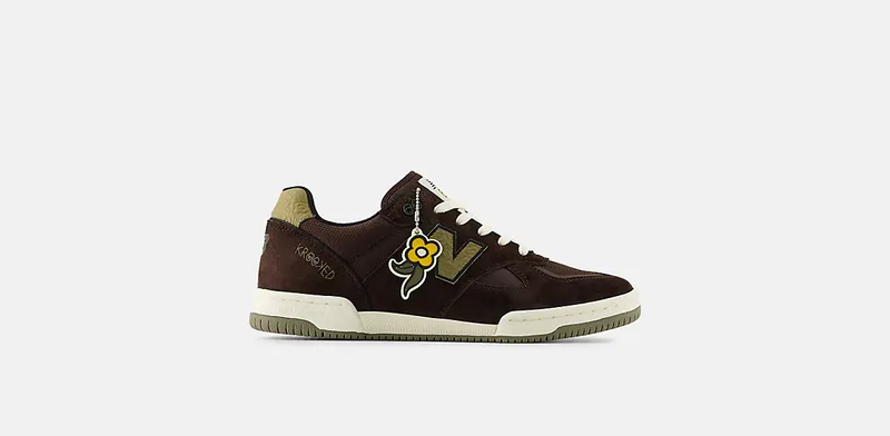 Tom Knox x Krooked x New Balance Numeric 600 ‘Chocolate Olive’ (NM600KKD)