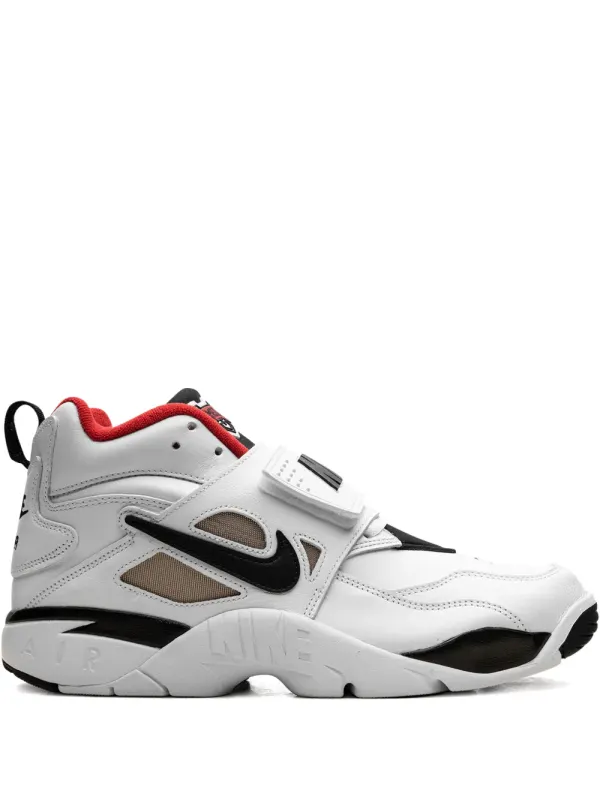 Nike x Atlanta Falcons Air Diamond Turf Proto ’92 White/University Red Sneakers – Weiß (IB2239)