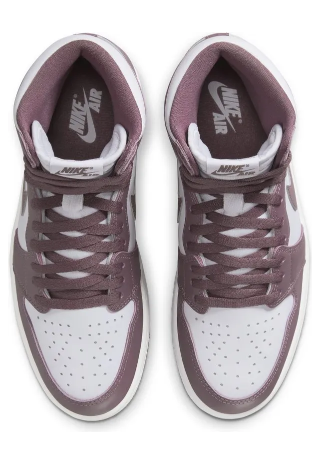 air-jordan-1 DZ5485-105