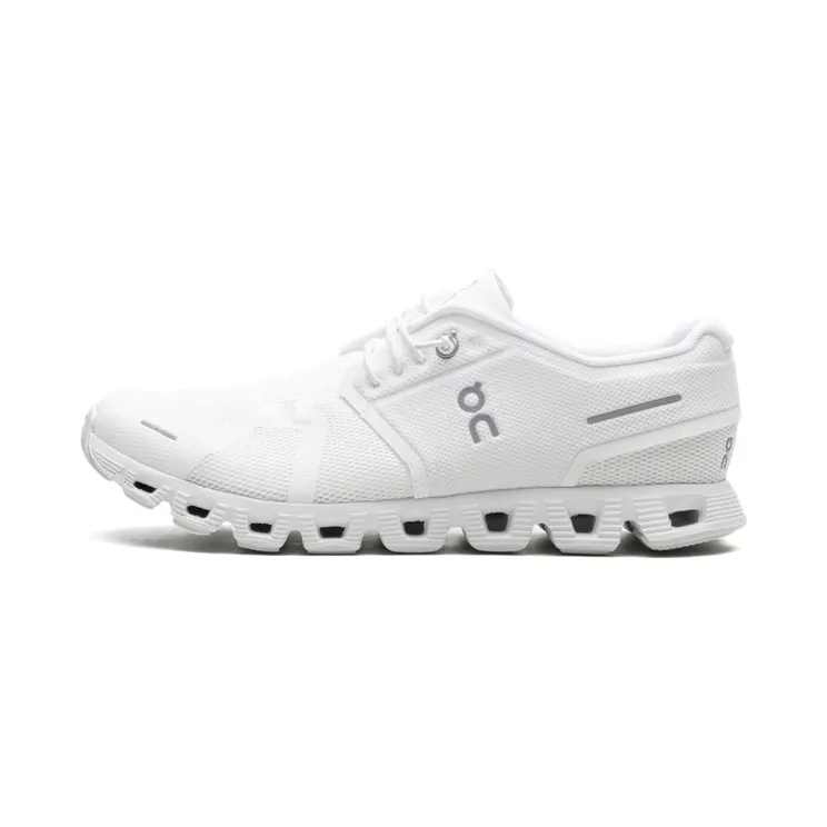 On Running Cloud 5 “All White” (59.98918)