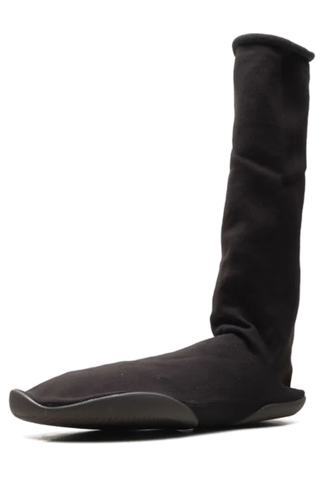 yeezy-sneaker YZYPODBLK
