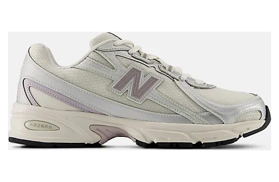 New Balance 740 “Sea Salt Metallic” (U7402F3)