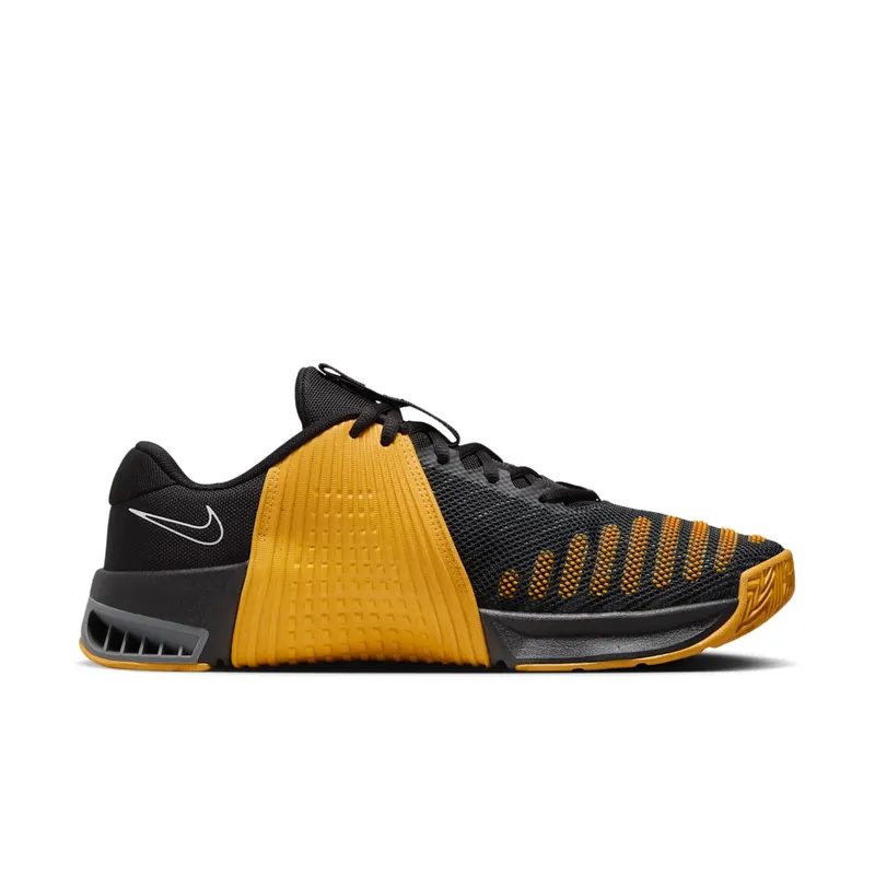 Nike Metcon 9 TB Black University Gold (FD5431-004)