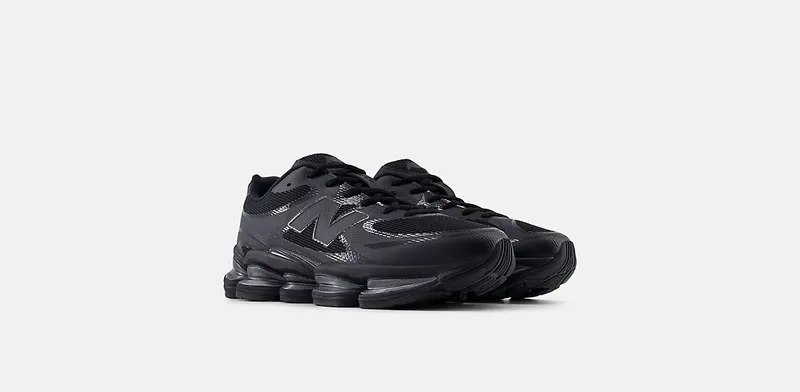 New Balance 2000 “Triple Black” (U2000ETB)