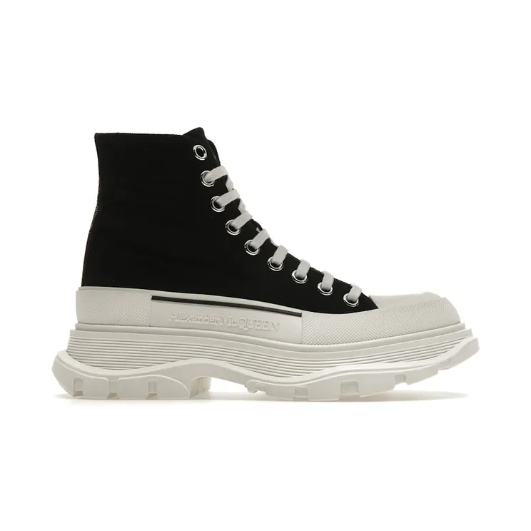 Alexander McQueen Tread Slick Lace Up Boot Black White (W) (611706W4MV21070)