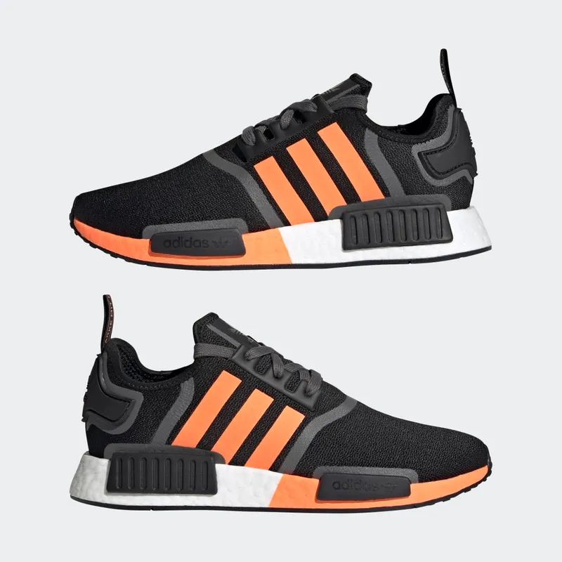 adidas NMD_R1 Core Black / Screaming Orange / Grey Five (G55575)