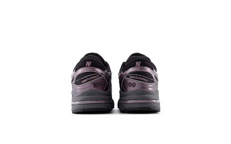 New Balance M1000 “Dark Ice Wine/Grey/Metallic” (M1000EGY)